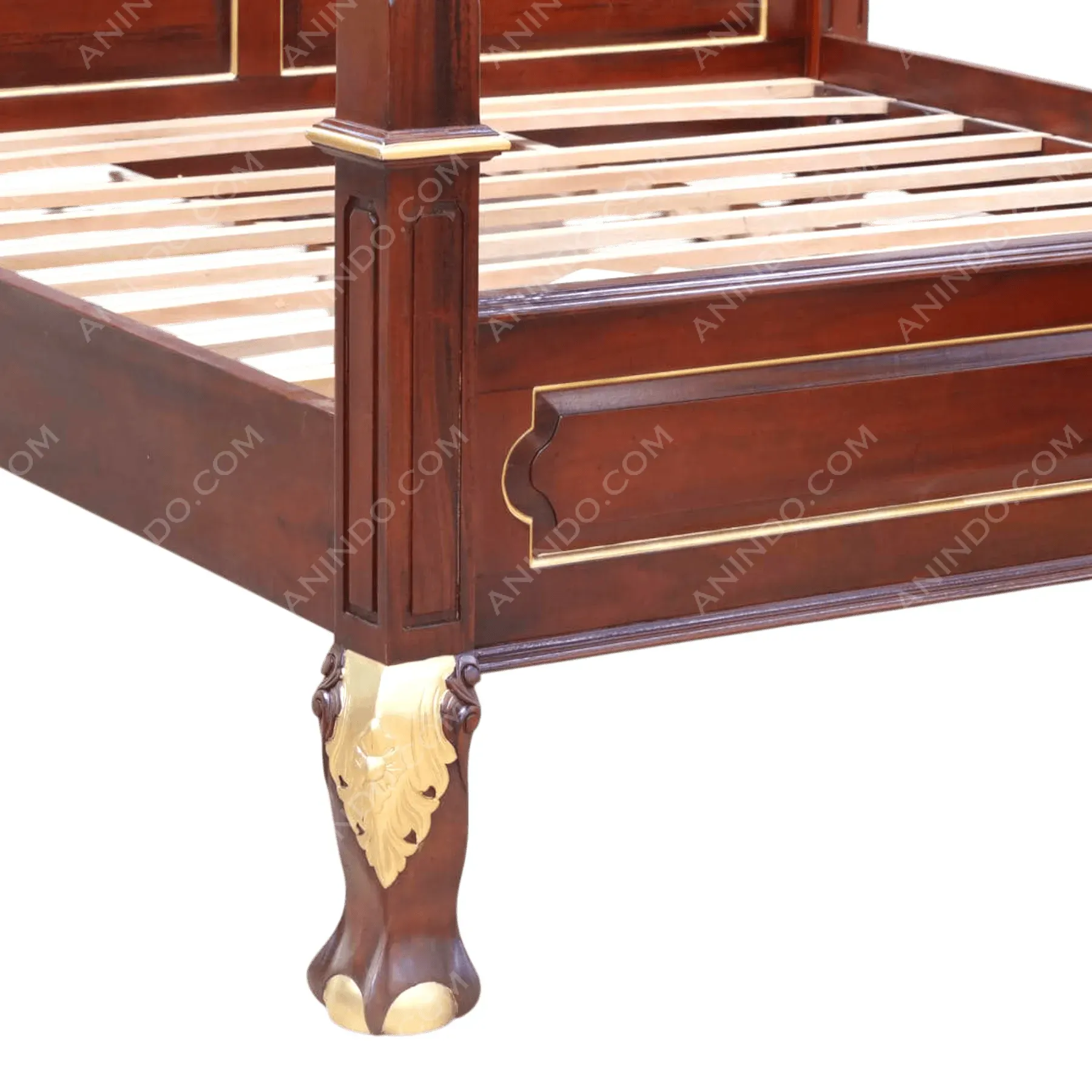 Imperial Eagle Canopy Bed - Image 6