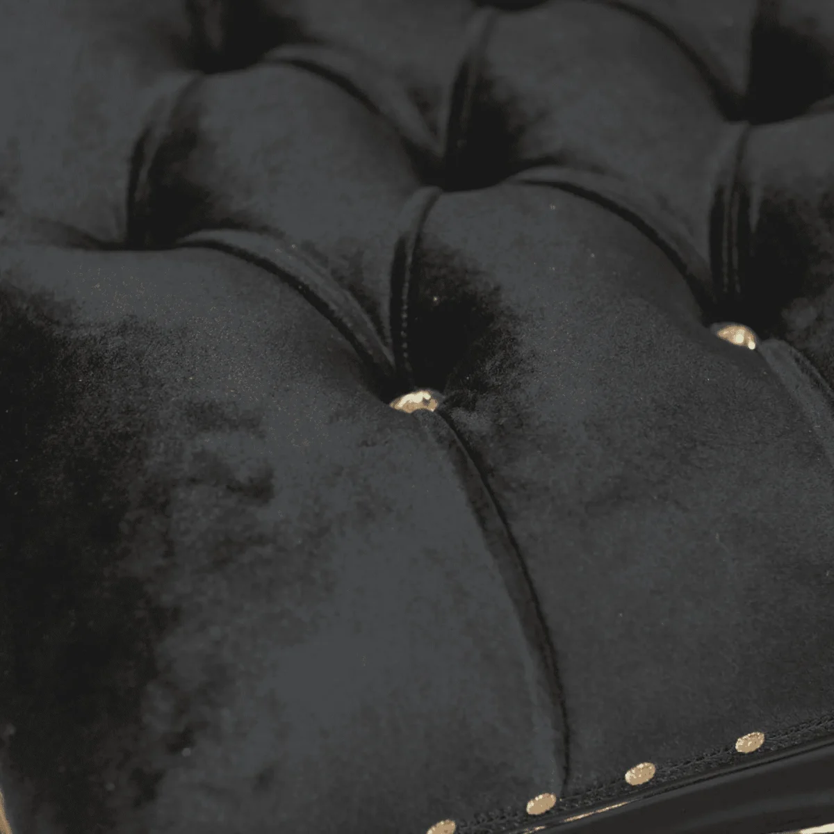Obsidian Velvet Tufted Bench - Image 5